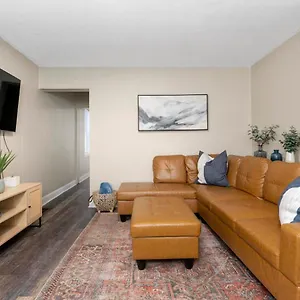 https://newly-renovated-3-bedroom-near-high-st.columbusohiohotels.org