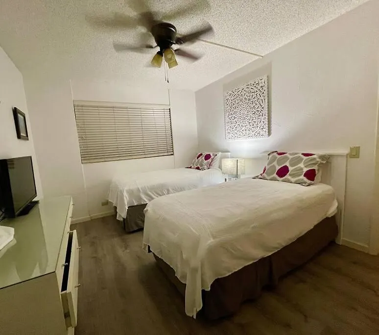 Magic Sands Beach View, 2B2B, Ac, Pool, Sleeps 6 Kailua-Kona