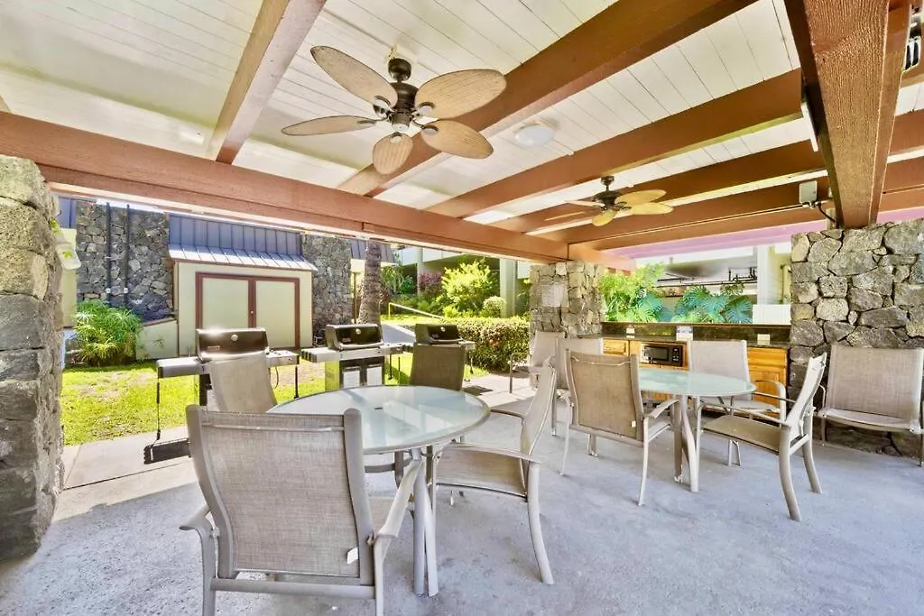 Magic Sands Beach View, 2B2B, Ac, Pool, Sleeps 6 Kailua-Kona 0*,  United States