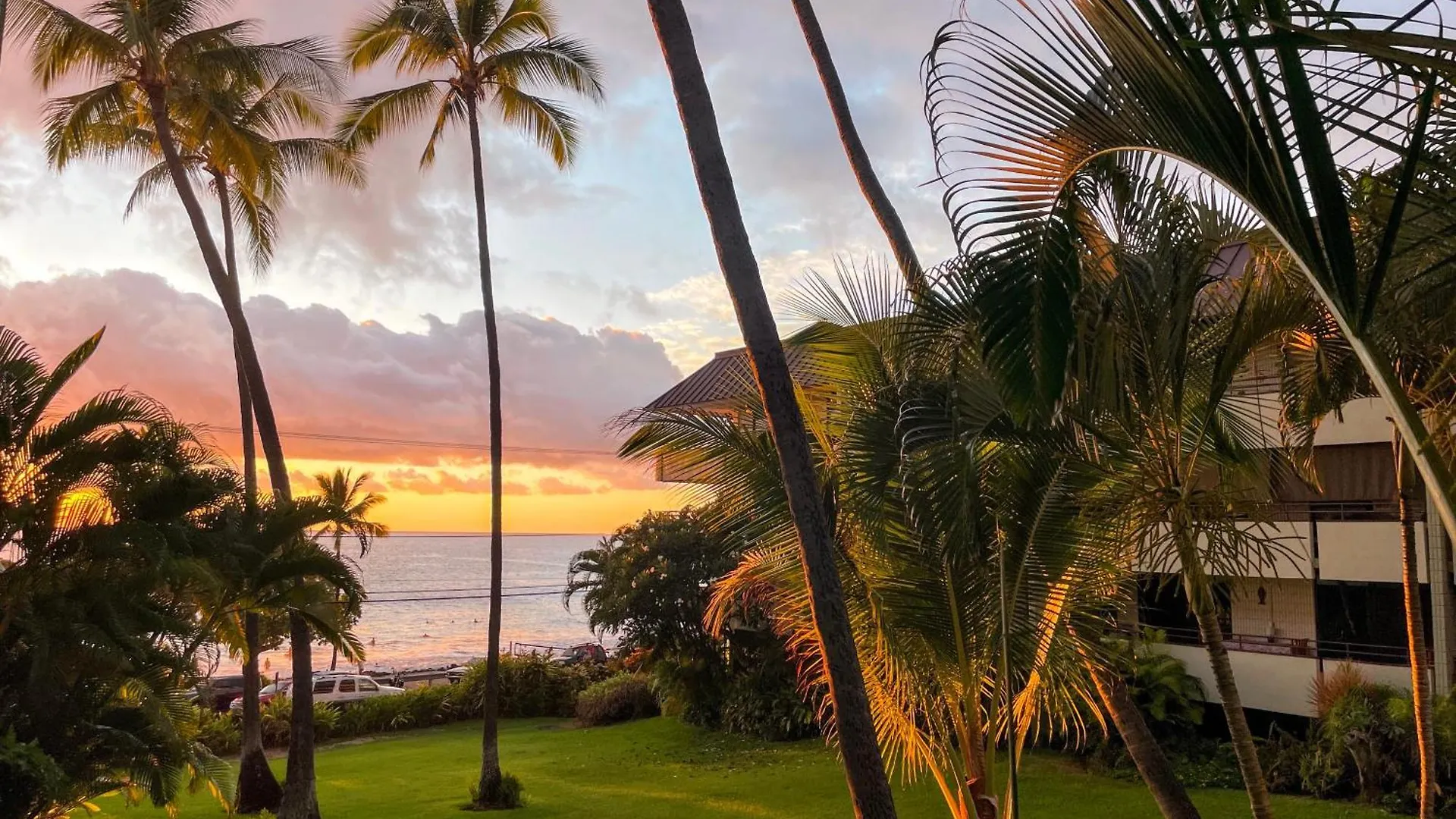 Magic Sands Beach View, 2B2B, Ac, Pool, Sleeps 6 Kailua-Kona 0*,  United States